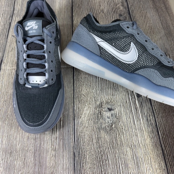 Nike SB PS8 Cool Grey/Metallic Silver/Anthracite/Wolf Grey/Clear Sz 5 FV8493-002 - Picture 6 of 8